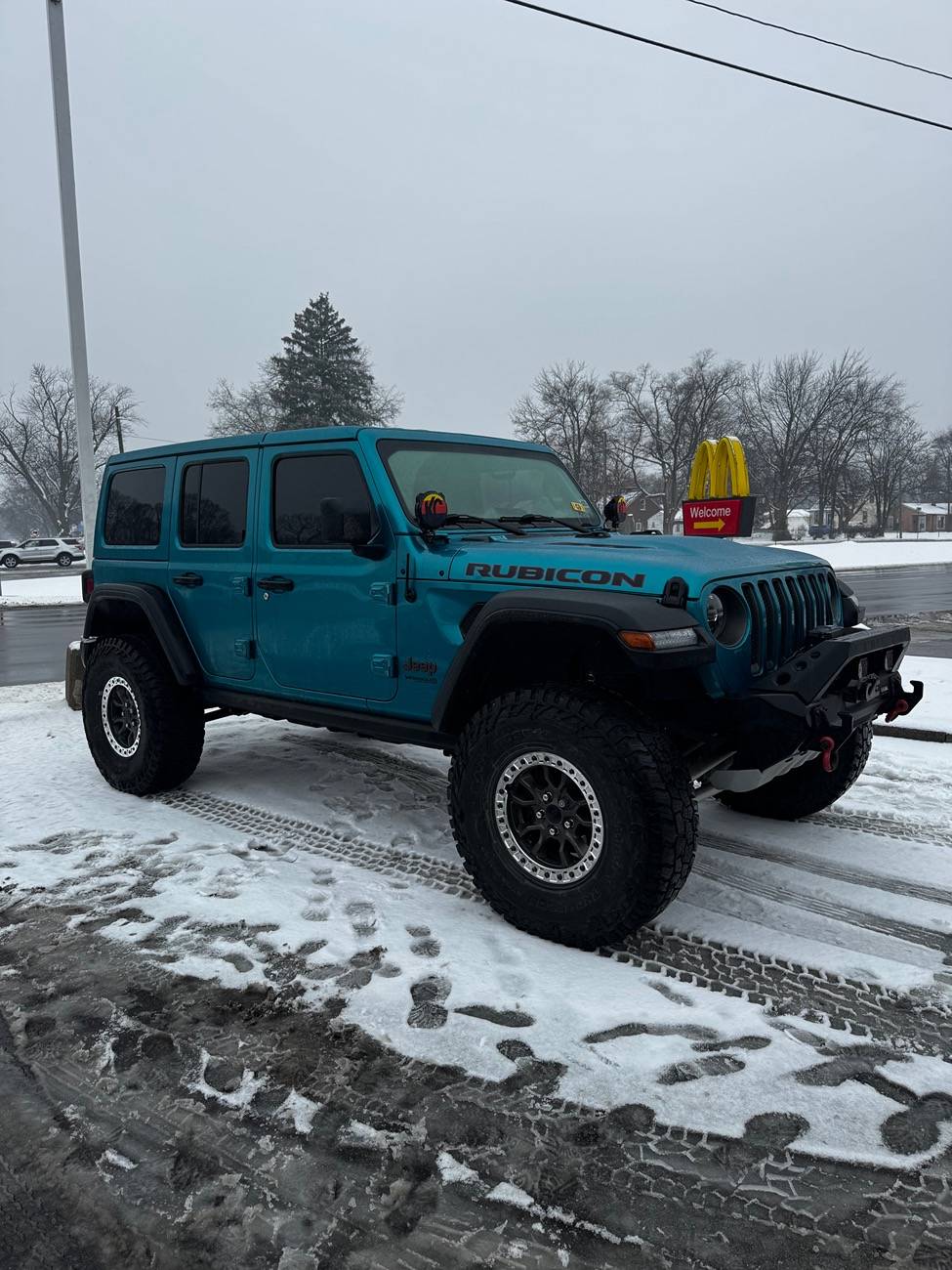Jeep Wrangler JL 392 Mopar beadlock wheel tire compatibility. IMG_3031