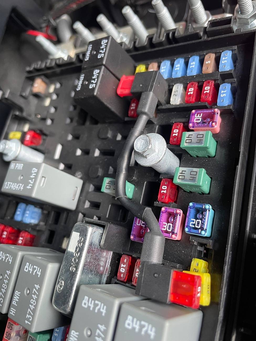 Jeep Wrangler JL How long do usb ports stay active? IMG_5643