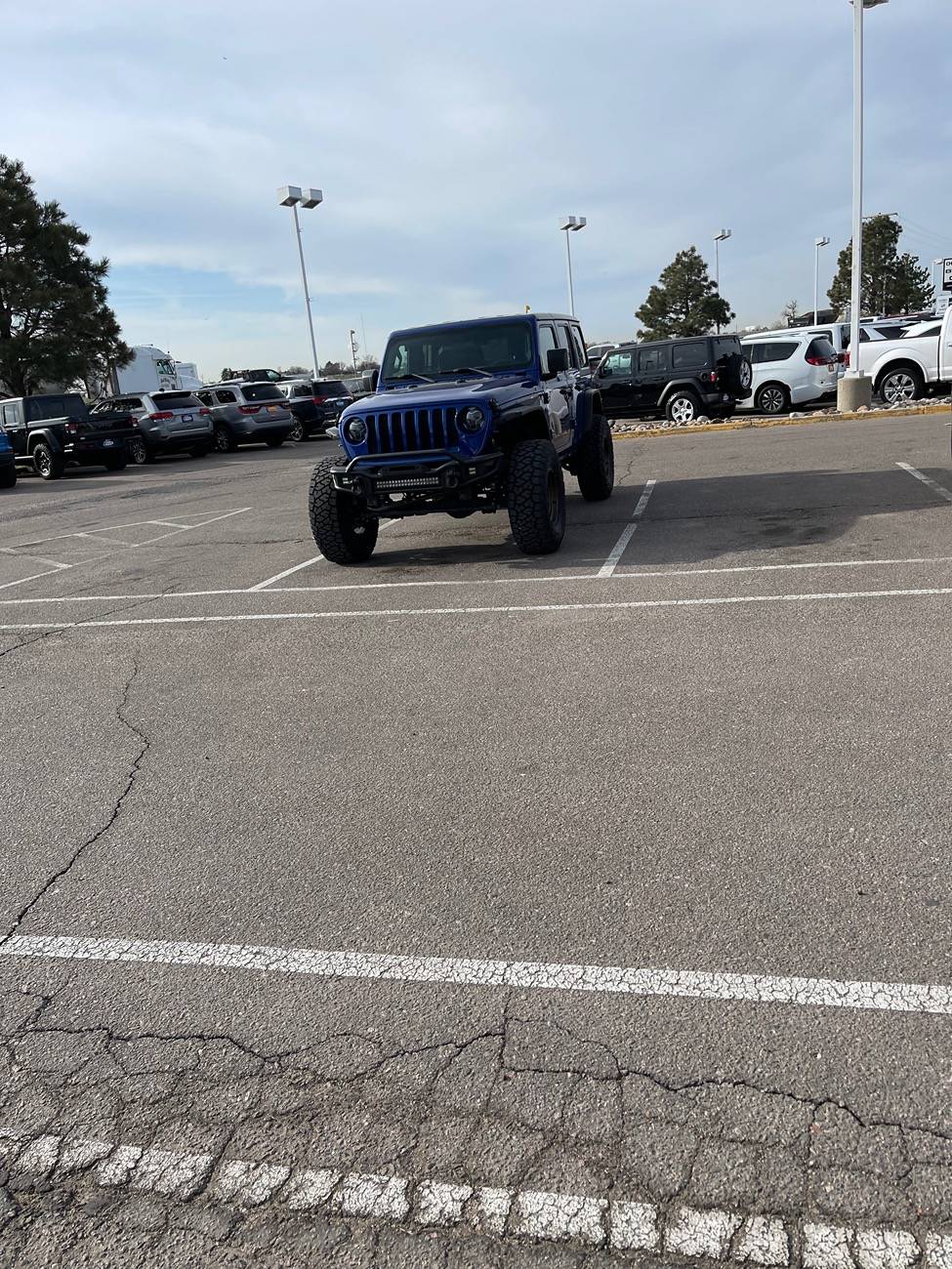 Jeep Wrangler JL Continuous codes for two years IMG_6556
