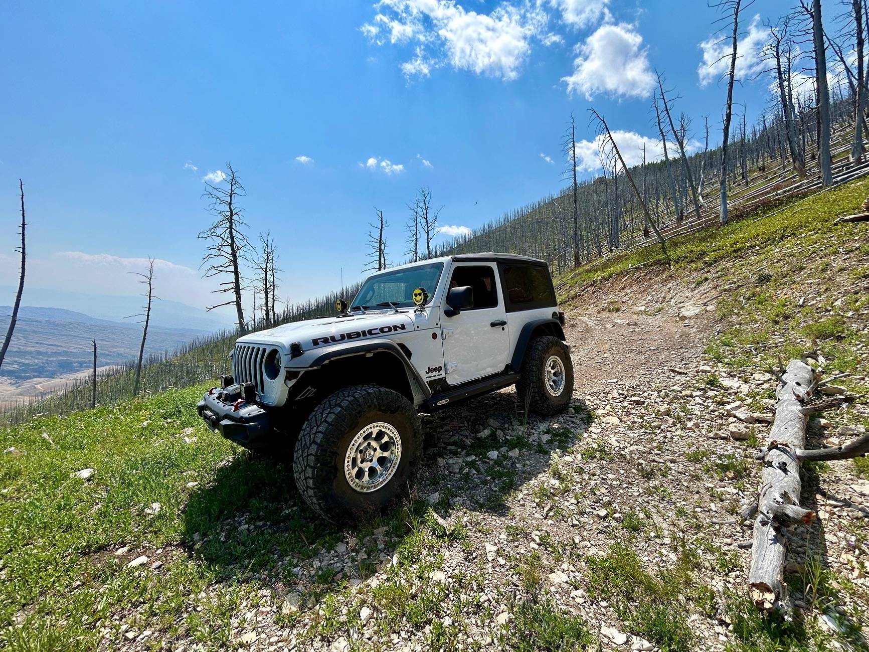 Jeep Wrangler JL Off roading in Montana IMG_4590