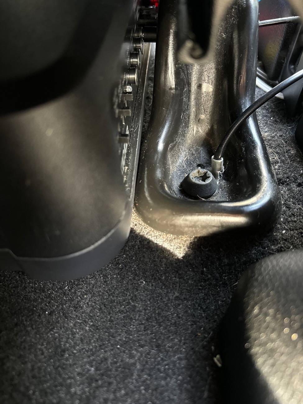 Jeep Wrangler JL Kicker HS8 not powering on IMG_3999