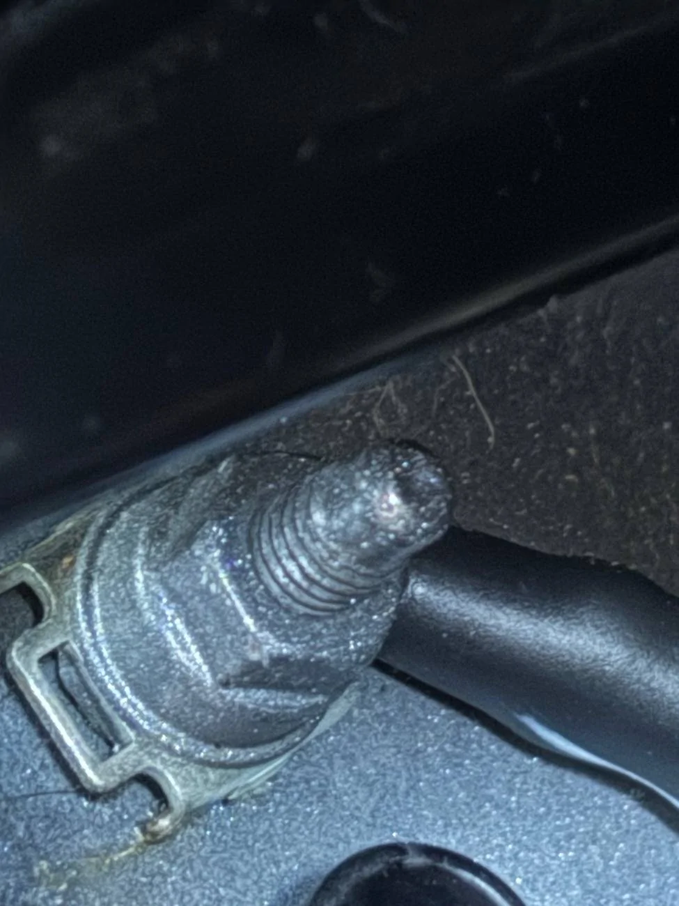 Jeep Wrangler JL ground wire IMG_4216