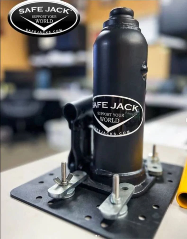 Jeep Wrangler JL Bottle Jack Cradle? 1000004344