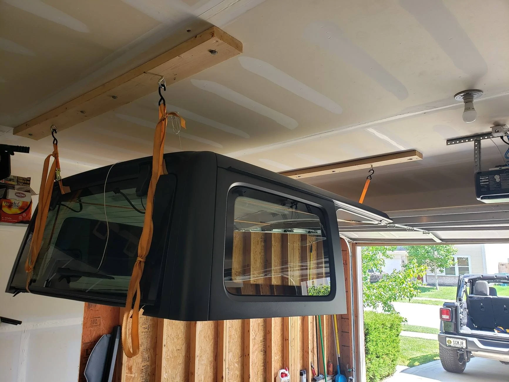 Jeep Wrangler JL Switching between soft top to hard top question 20240518_154216
