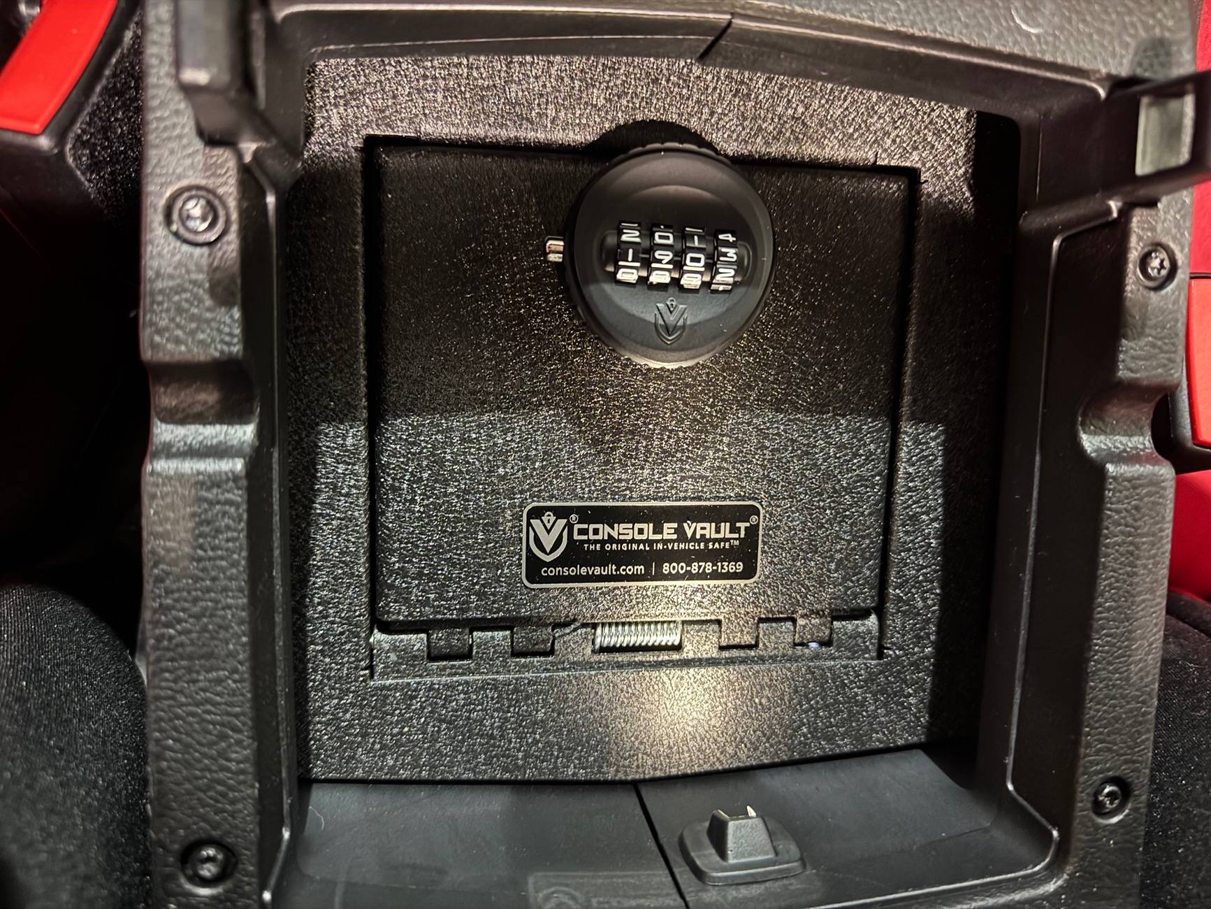 Jeep Wrangler JL 392 Console Vault IMG_3110