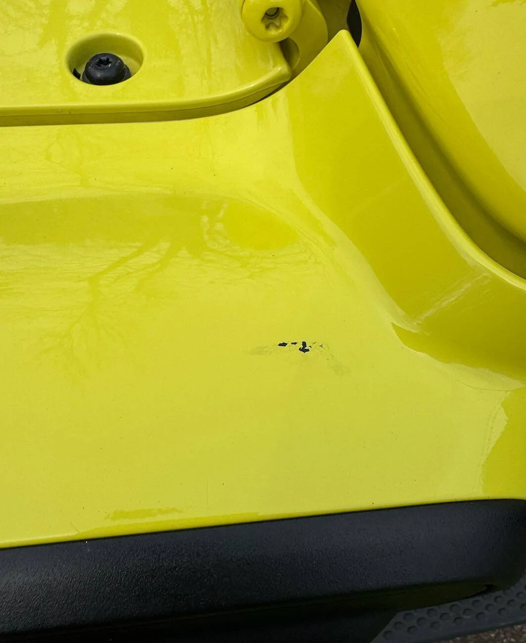 Jeep Wrangler JL Paint peeling/cracking mystery Screenshot 2025-03-03 at 10.09.22 AM
