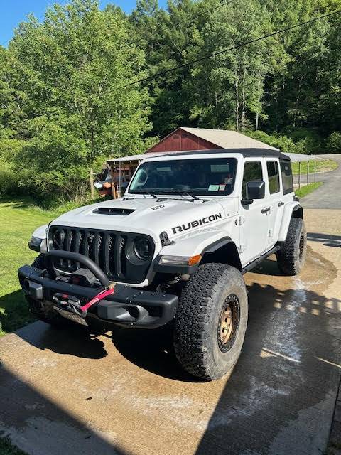 Jeep Wrangler JL Tire Poke Pics jeep37-7