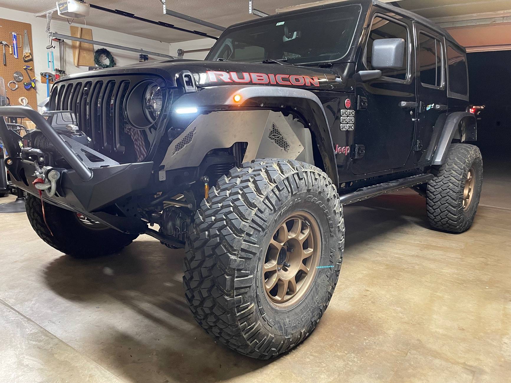Jeep Wrangler JL Best fender chop??? IMG_9162