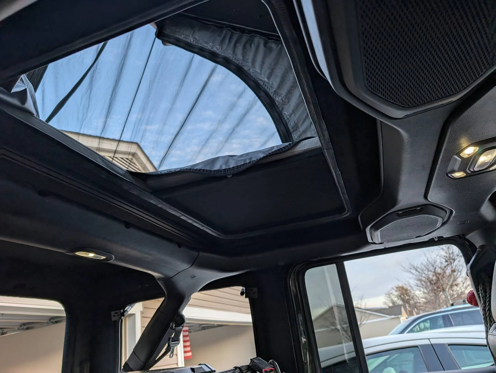 Jeep Wrangler JL Hard Top Replacement with Built-In Tent PXL_20250308_231529809