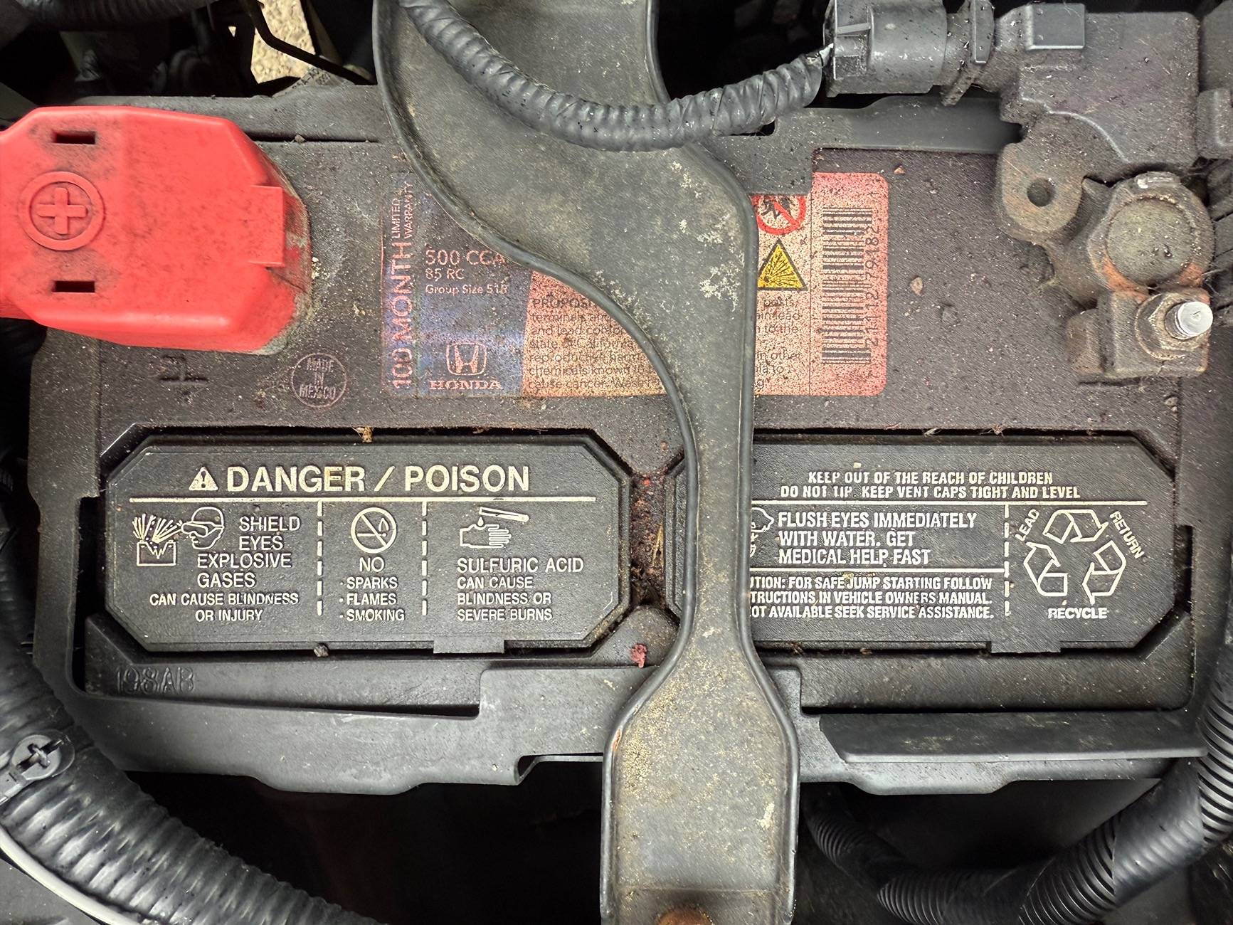 Jeep Wrangler JL Jeep wrangler JL battery replace help !!!! IMG_5335