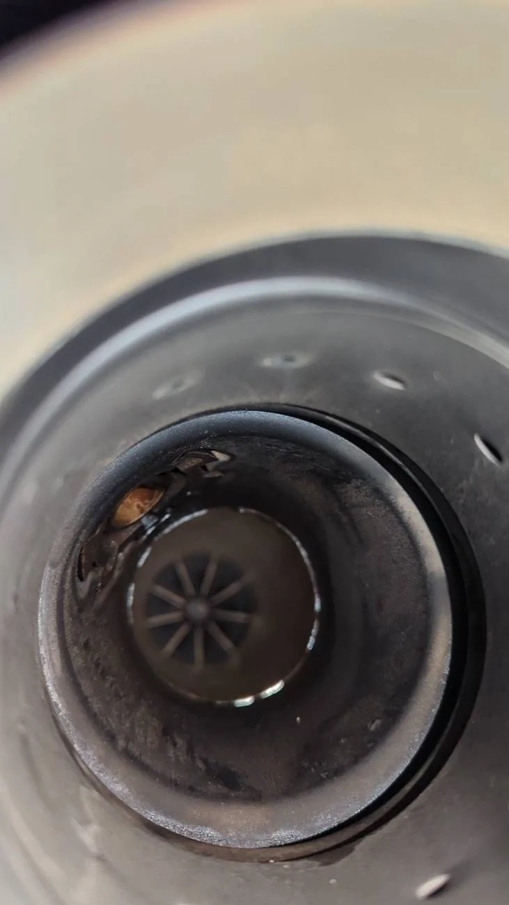 Jeep Wrangler JL Blue Smoke - Identifying Problem PXL_20250310_011733856_exported_0