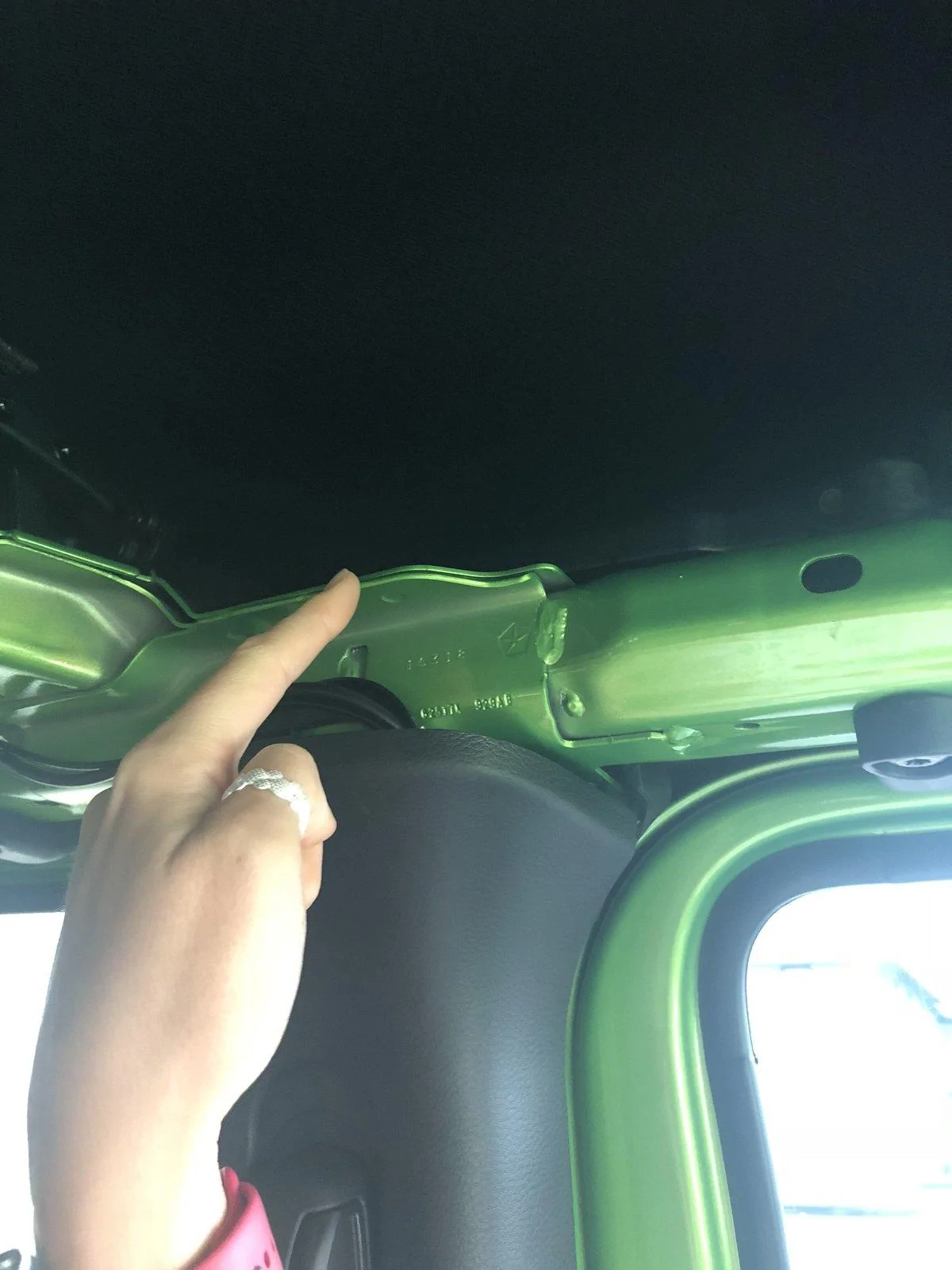 Jeep Wrangler JL Creaking sound from driver side pillar 9FCCB4F5-5D61-4D6C-912C-6FFB8B39A21D