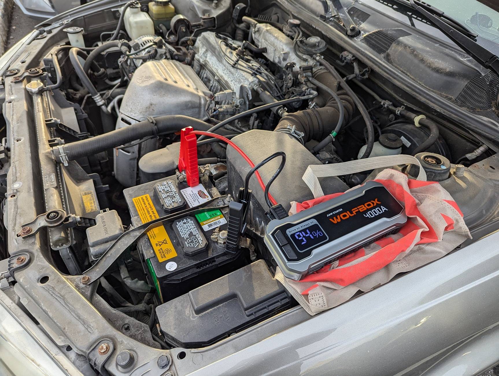 Jeep Wrangler JL Wolfbox Jump Starter PXL_20250110_204537088