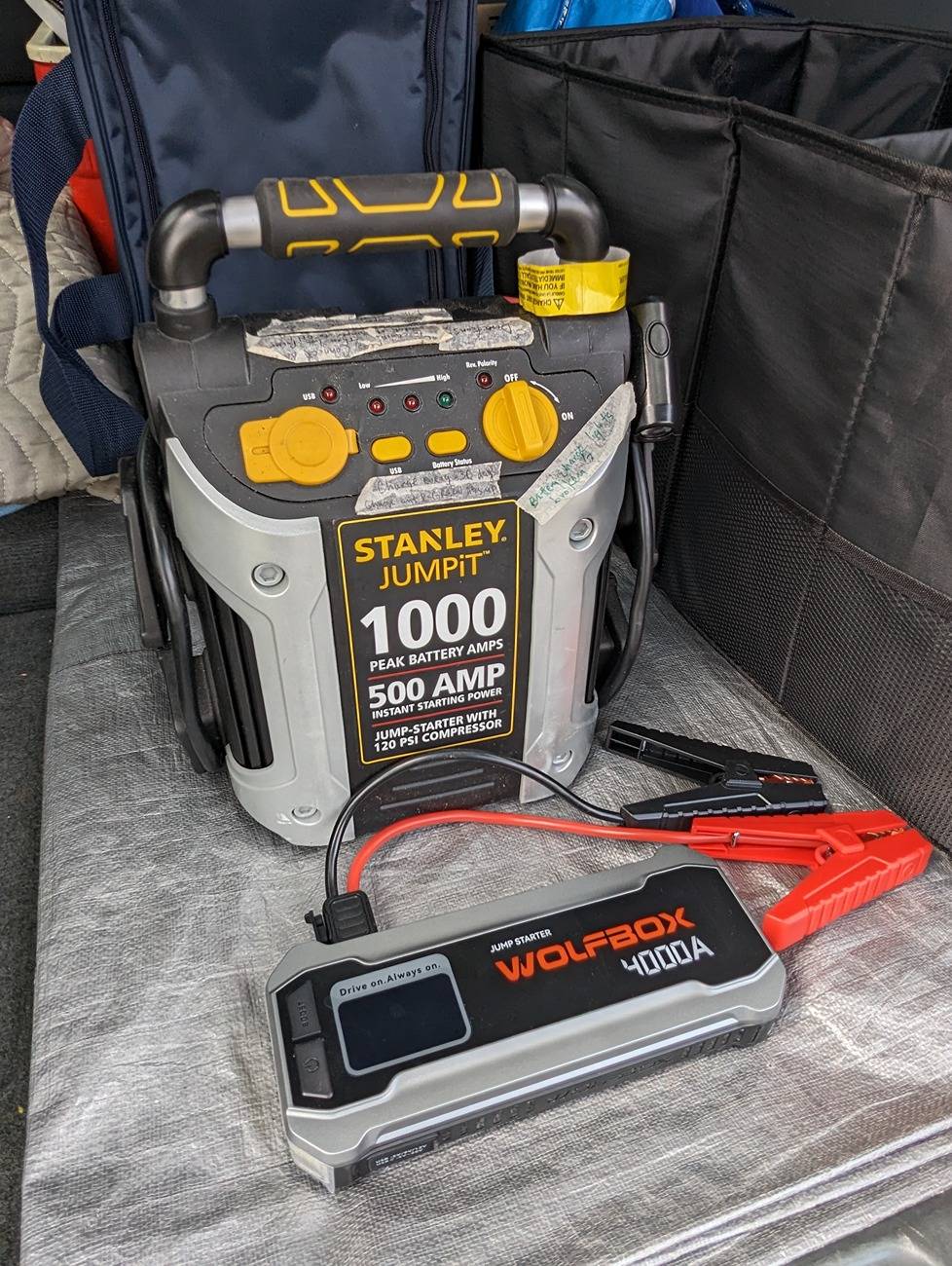 Jeep Wrangler JL Wolfbox Jump Starter PXL_20240420_144507660
