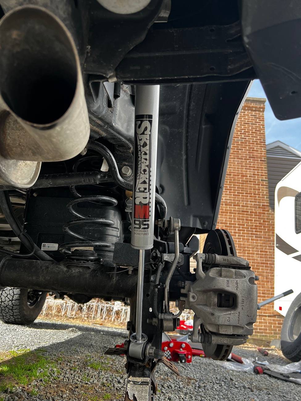 Jeep Wrangler JL Anyone running Skyjacker m95 shocks? Thoughts? IMG_1436