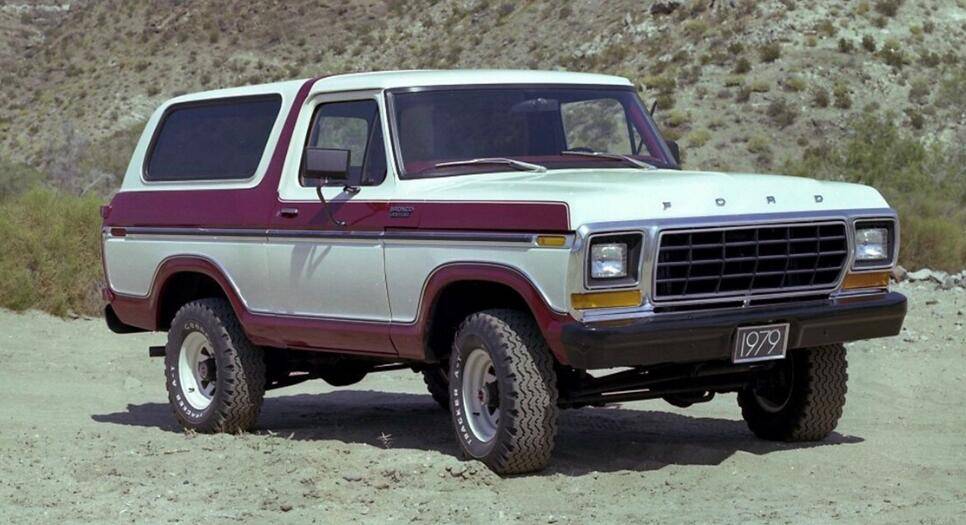 Jeep Wrangler JL Is Gladiator a Jeep? Bronco