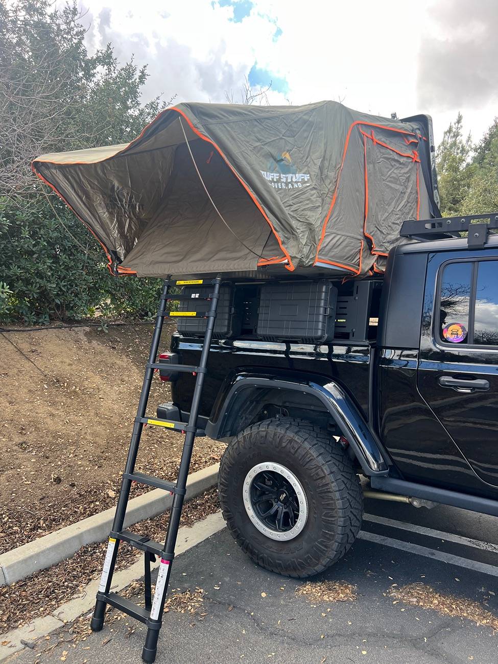 Jeep Wrangler JL Tuff Stuff Alpha 2 Hardshell Rooftop + Annex IMG_1969
