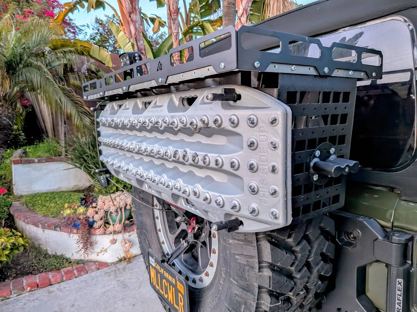 Jeep Wrangler JL Mass spare tire platform rack PXL_20250317_021230759-EDIT