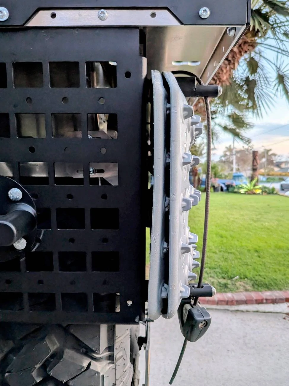 Jeep Wrangler JL Mass spare tire platform rack PXL_20250317_021142570-EDIT