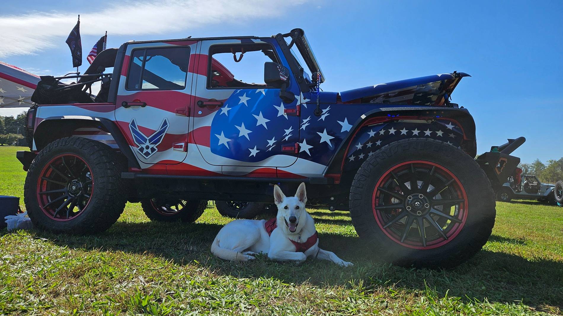 Jeep Wrangler JL A Two-Wrangler Family 1000022060