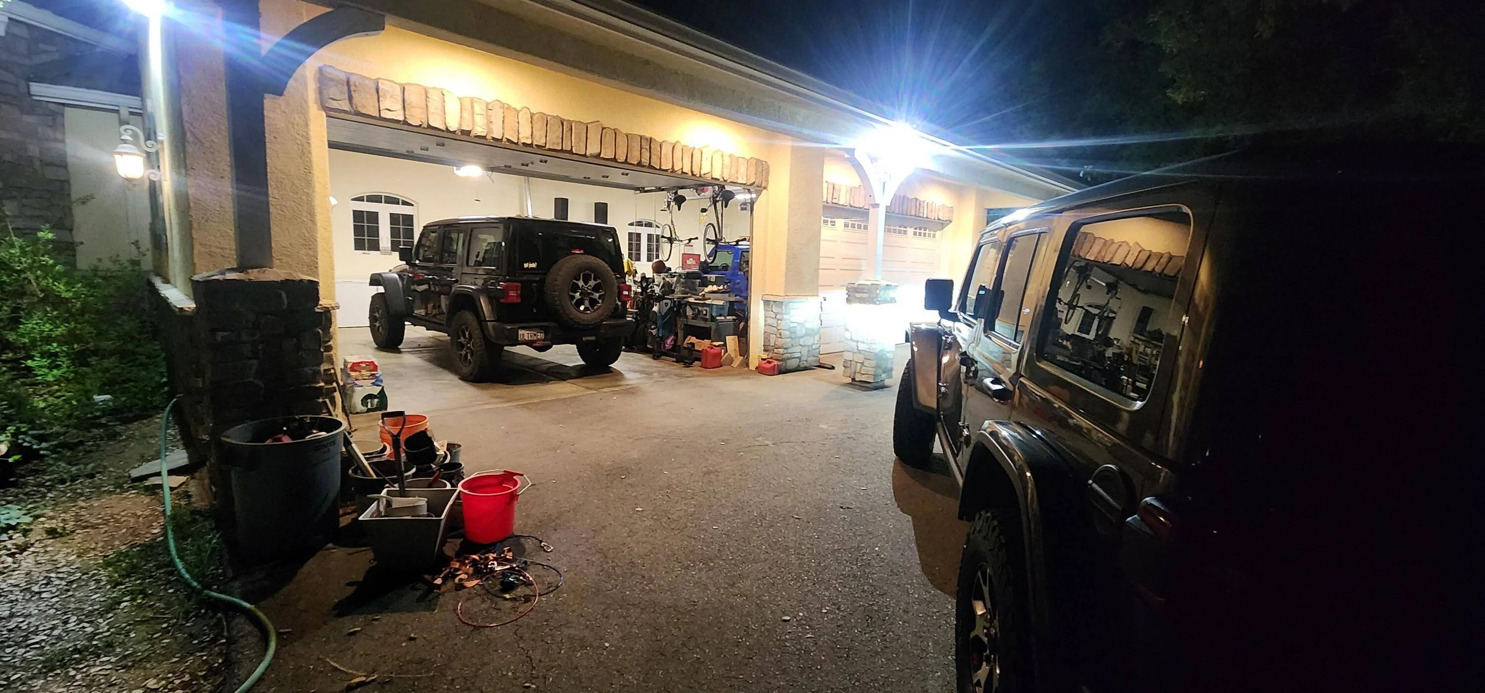 Jeep Wrangler JL A Two-Wrangler Family hbZO5g5