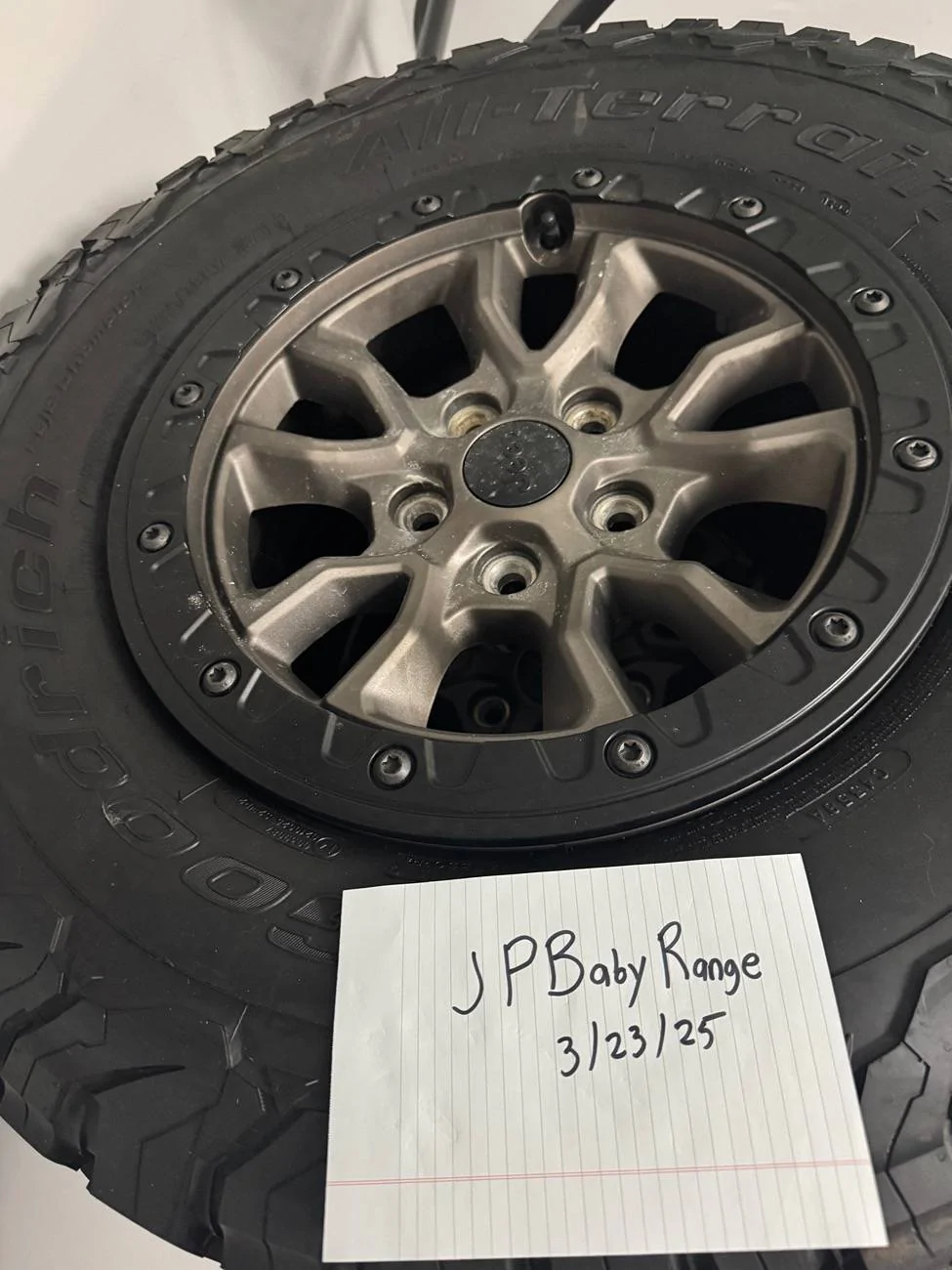 Jeep Wrangler JL 2022 392 Wheels/Tires takeoffs IMG_6733