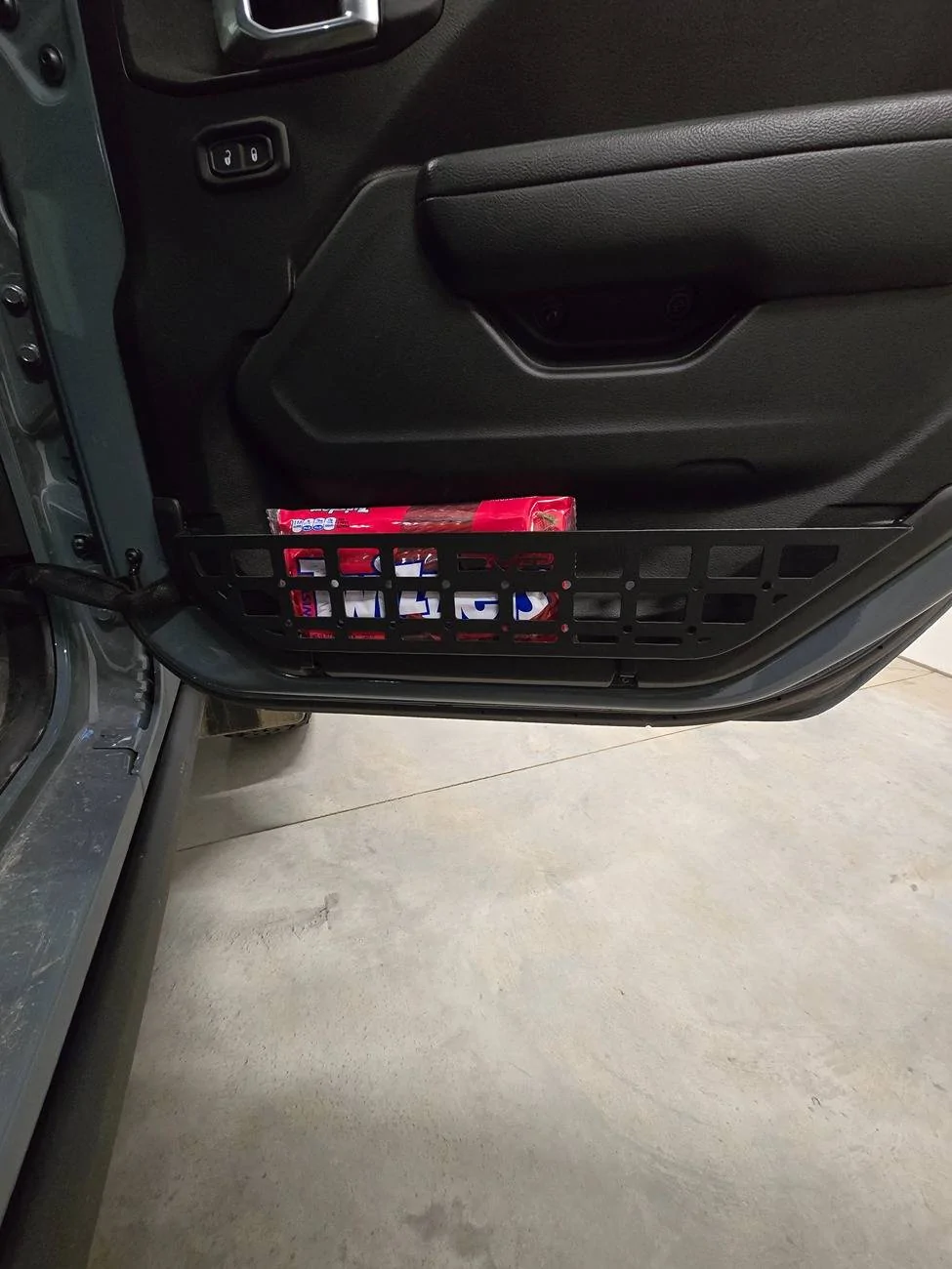 Jeep Wrangler JL Door pocket replacement. 1000003408