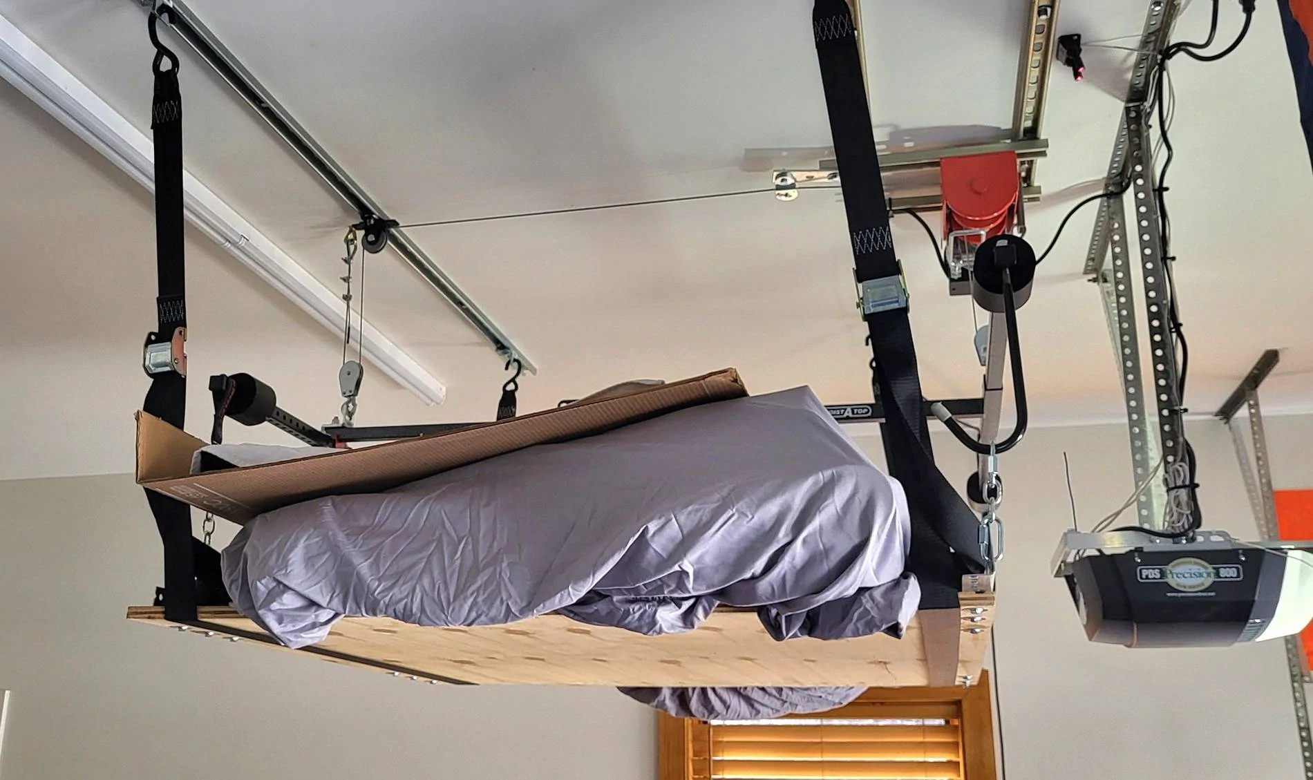 Jeep Wrangler JL Softop Storage Using a Hoist-a-Top?? 20250325_103252