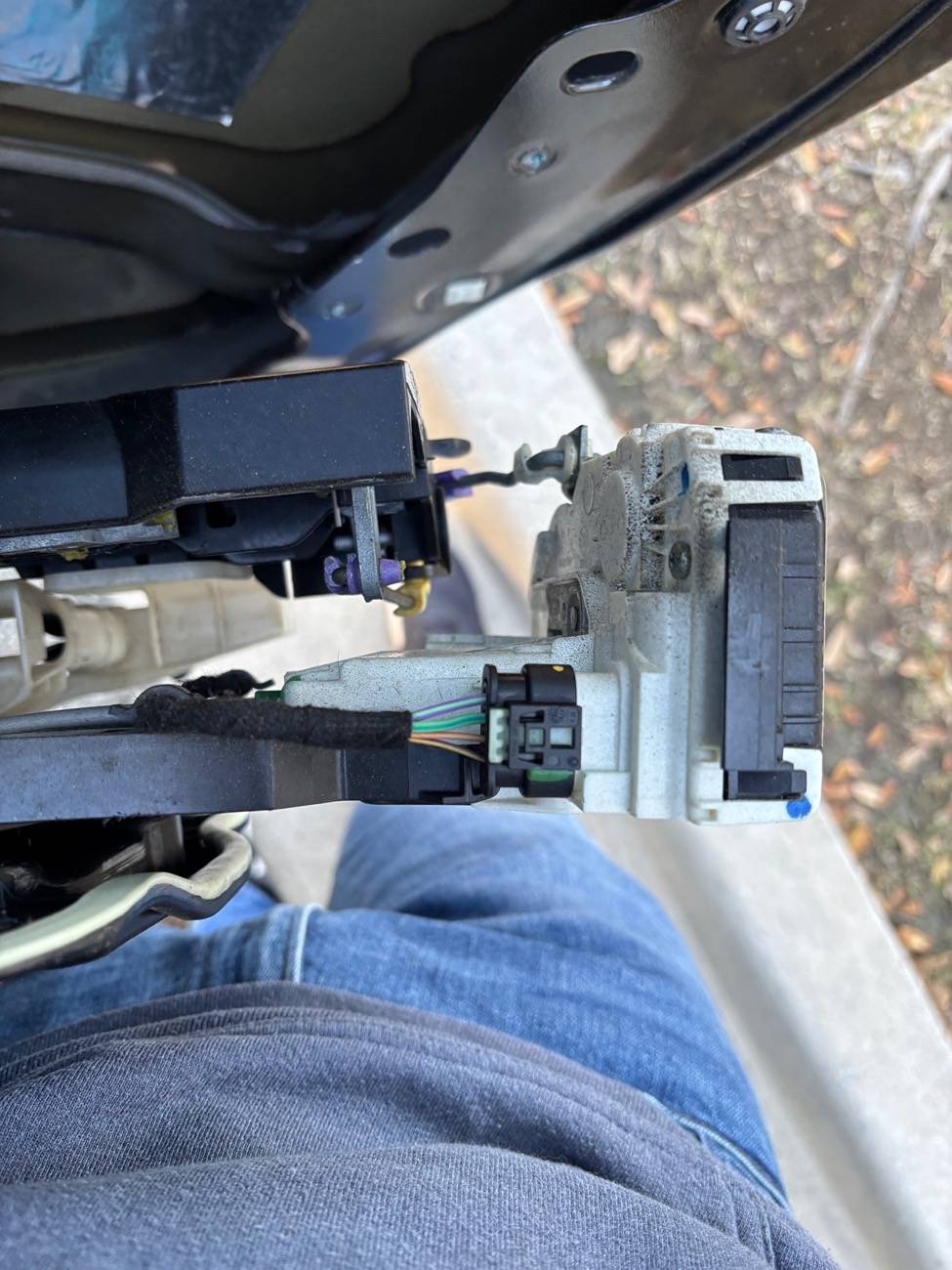 Jeep Wrangler JL Door Lock Latch Replacement IMG_1241