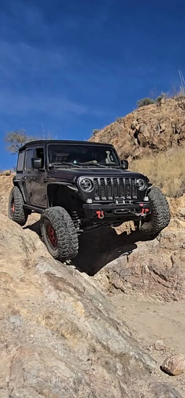 Jeep Wrangler JL Finally, irrefutable proof that Bronco (Sport) is better Screenshot_20250110_150854_Gallery