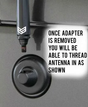 Jeep Wrangler JL Trying to change out antenna 1743116336664-j2