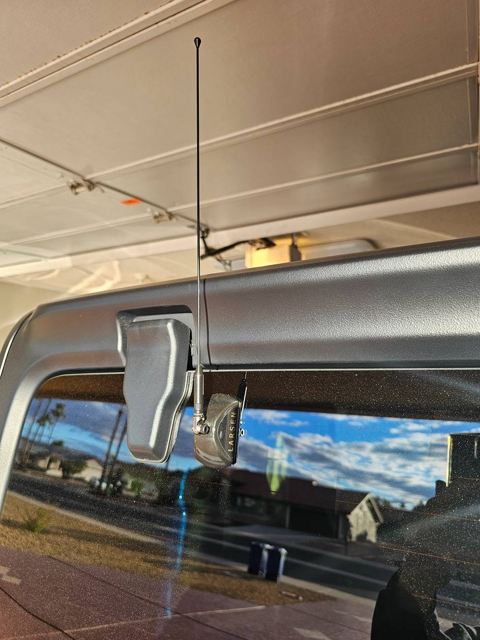 Jeep Wrangler JL Midland MXT 575 install in 2024 model 20240104_162928