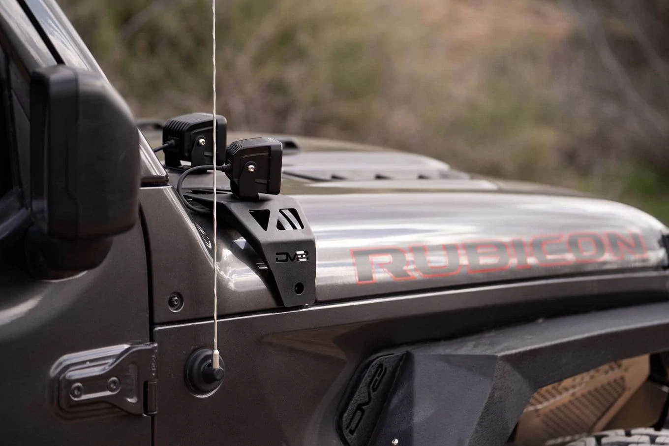 Jeep Wrangler JL Nilight cube lights install on a pillar wrangler-gladiator-pod-light-mount_1360x907