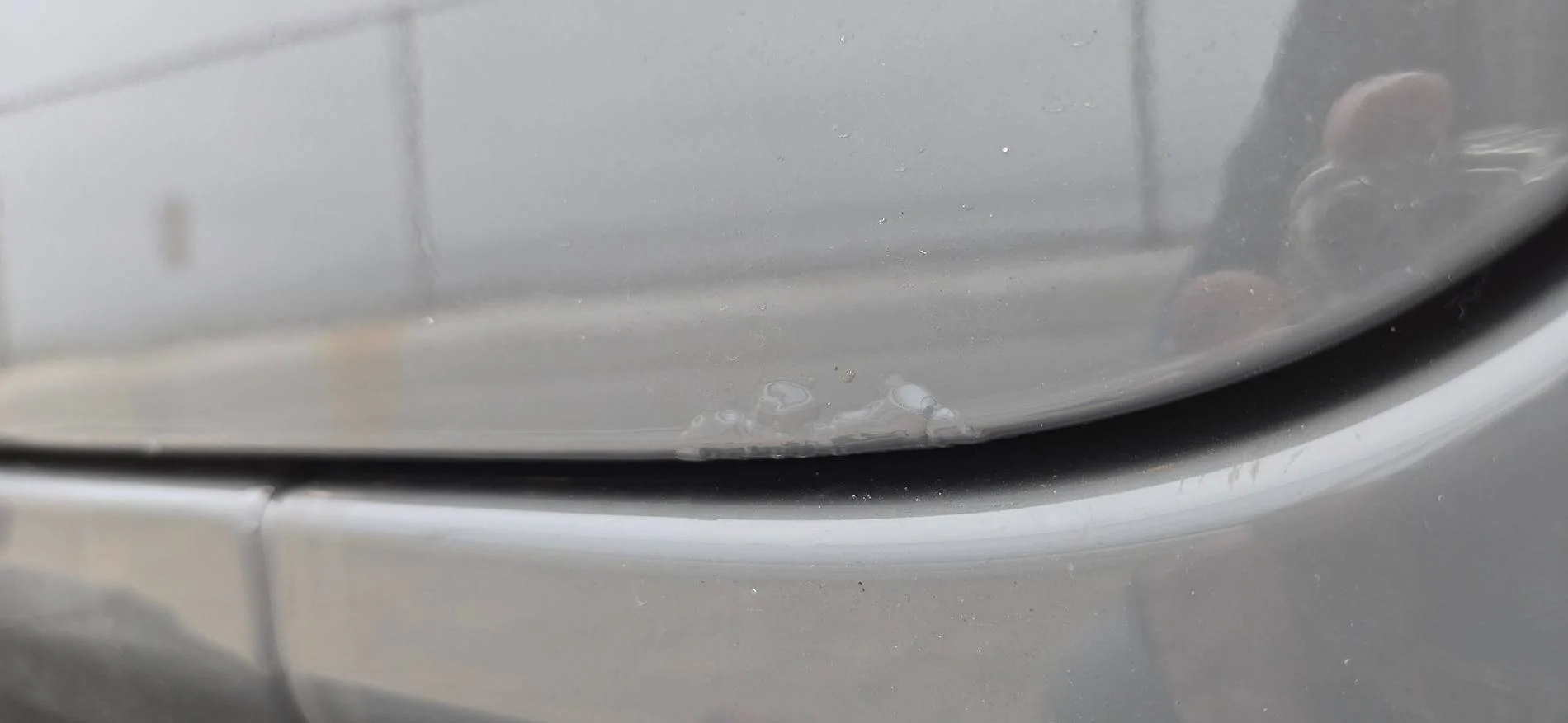 Jeep Wrangler JL Bottom door edges - bubbling paint? 20250330_165710