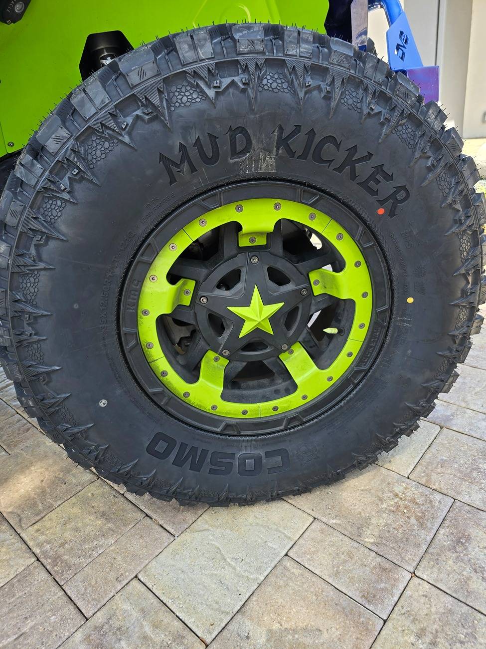 Jeep Wrangler JL Cosmo Mud Kicker Tires 20250403_145025
