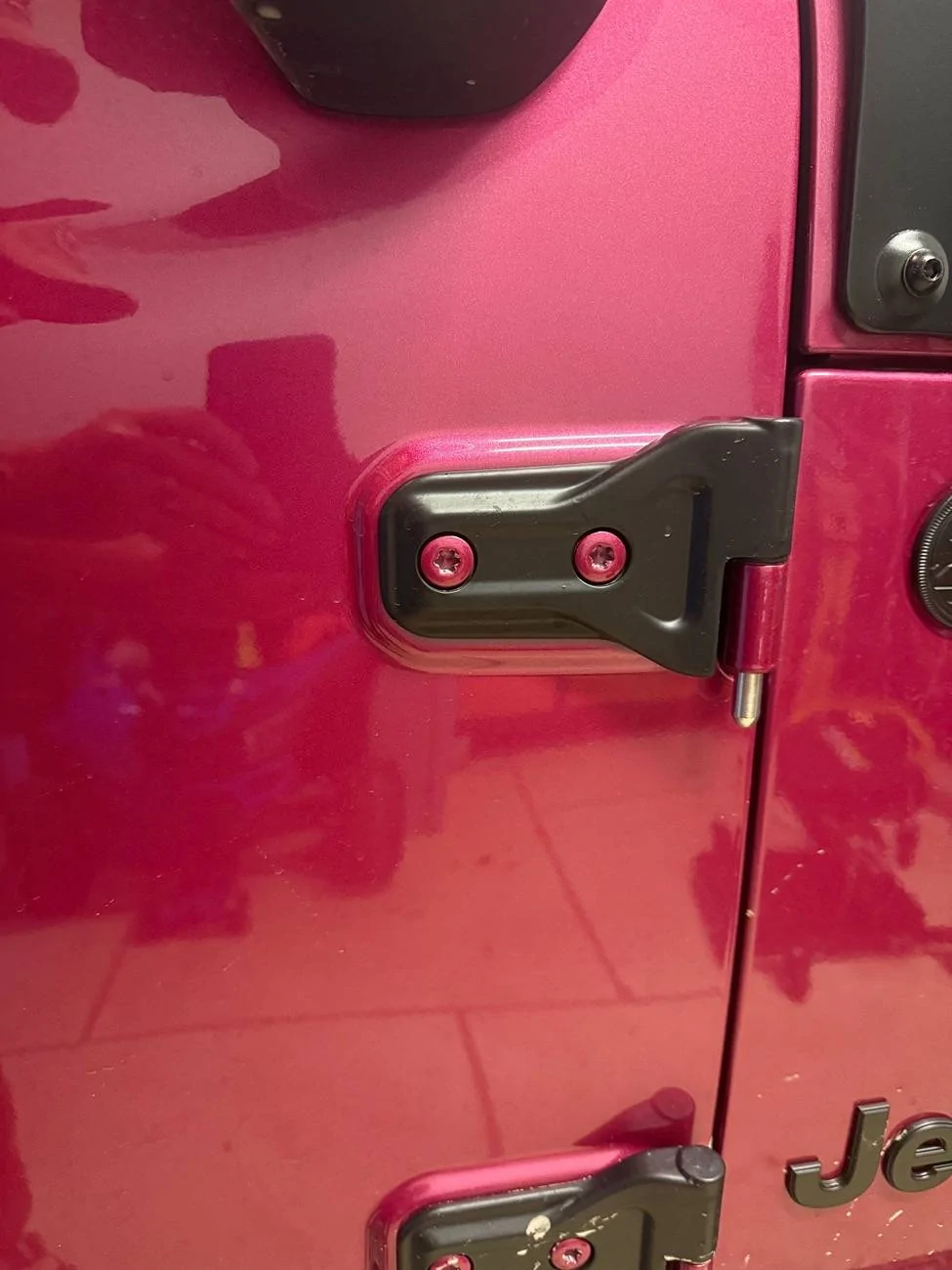 Jeep Wrangler JL Help w/ Exterior Door Hinge Bolts IMG_2747