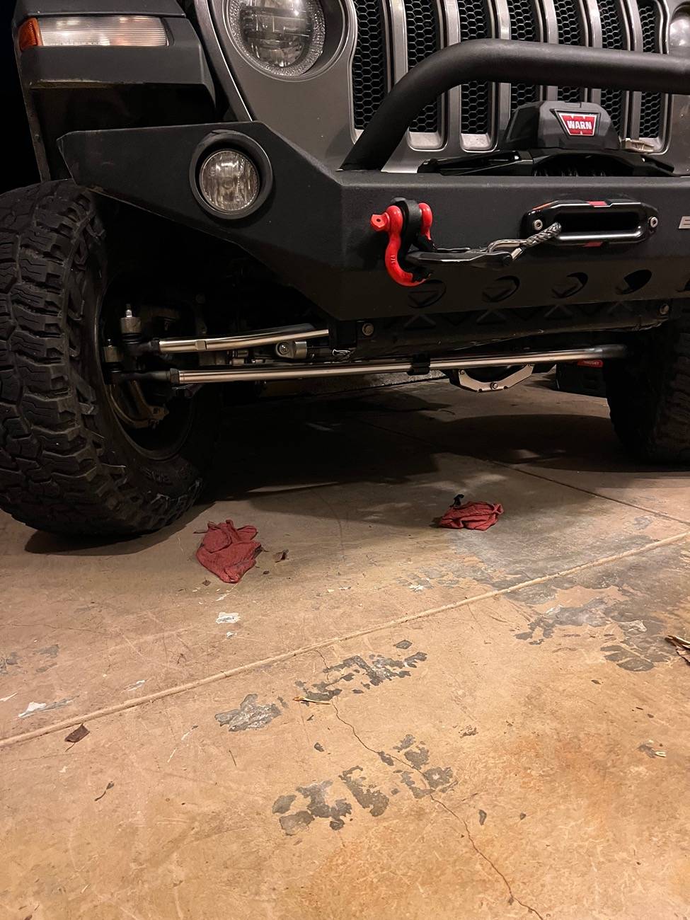 Jeep Wrangler JL Fox stabilizer destroyed IMG_1409