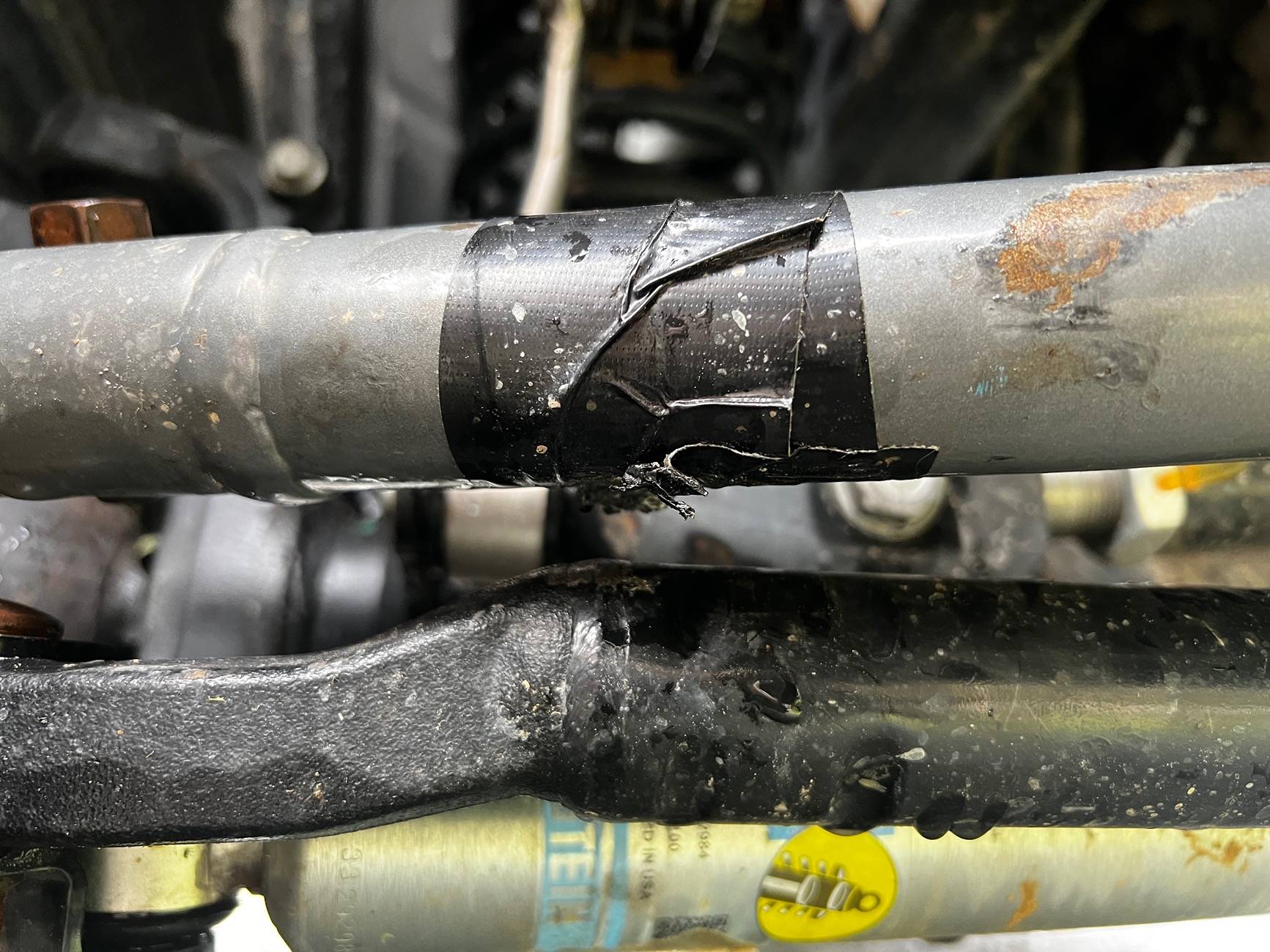 Jeep Wrangler JL Drag link hitting tie rod help? IMG_1875