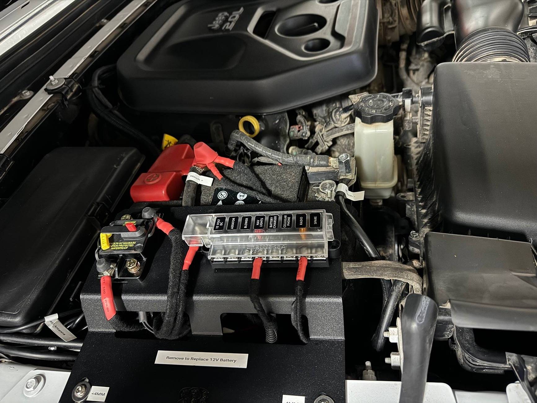 Jeep Wrangler JL Quick Release Battery Terminal Connectors IMG_7410