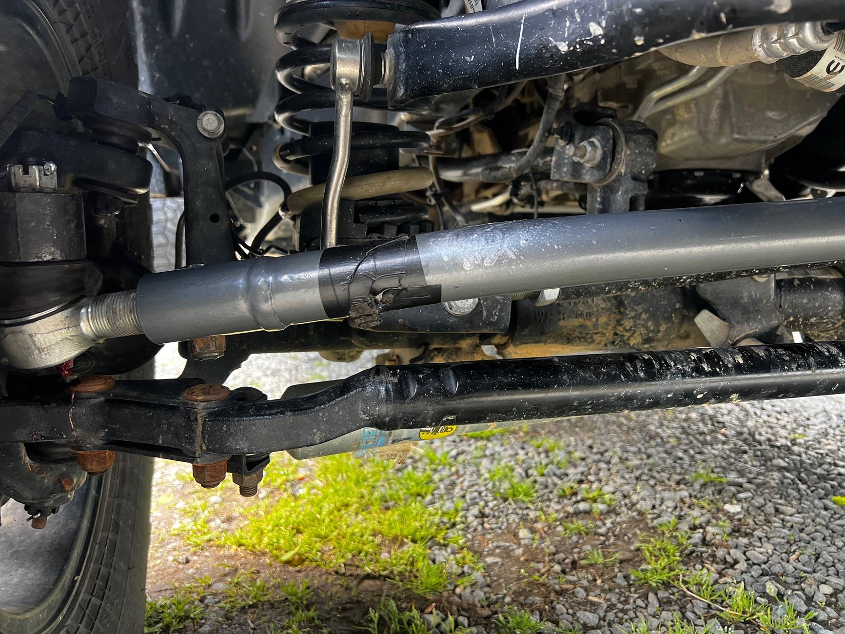 Jeep Wrangler JL Drag link hitting tie rod help? IMG_1896