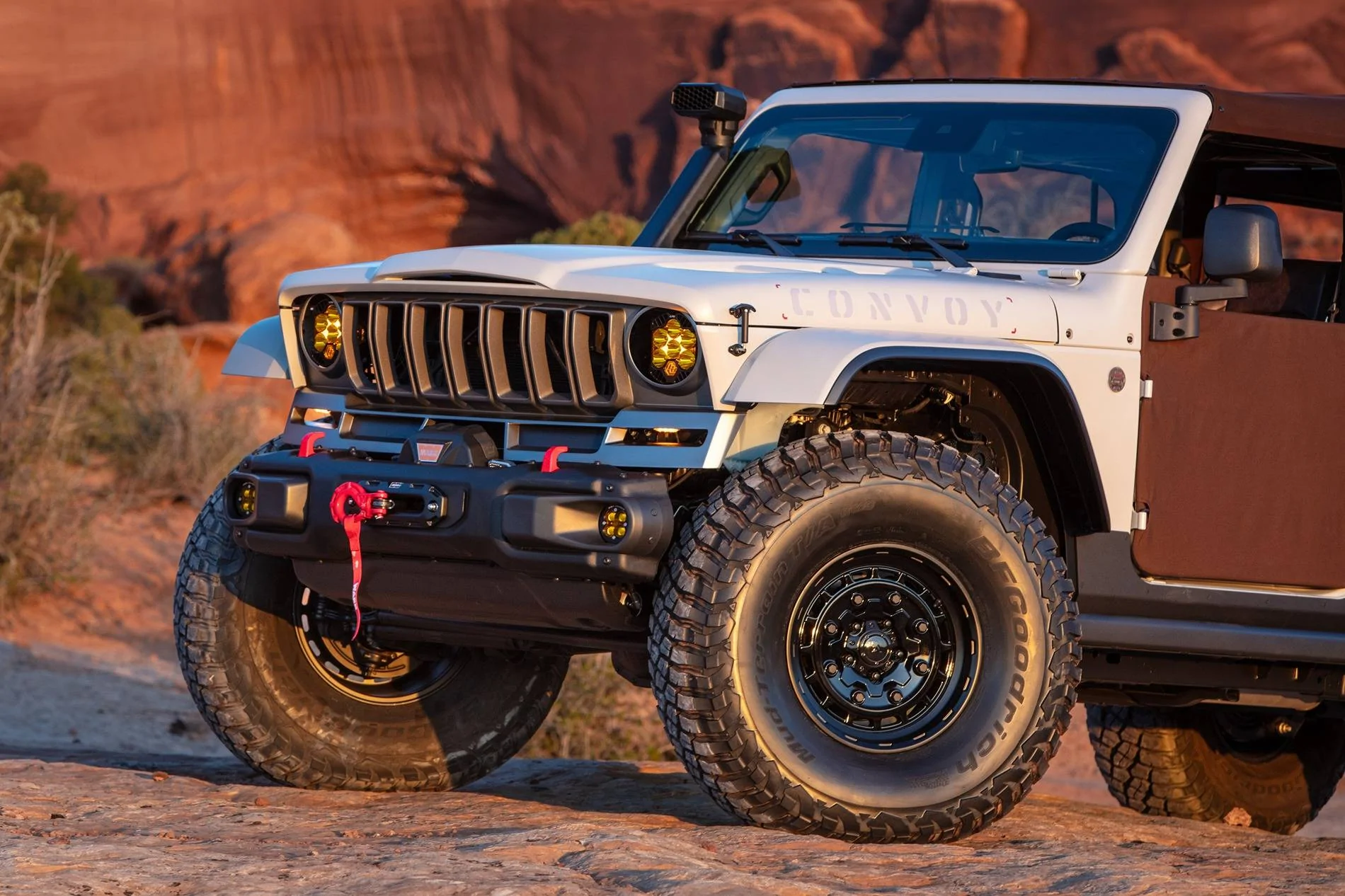 Jeep Wrangler JL 2025 Easter Jeep Safari Concepts Unveiled CN025_022JP