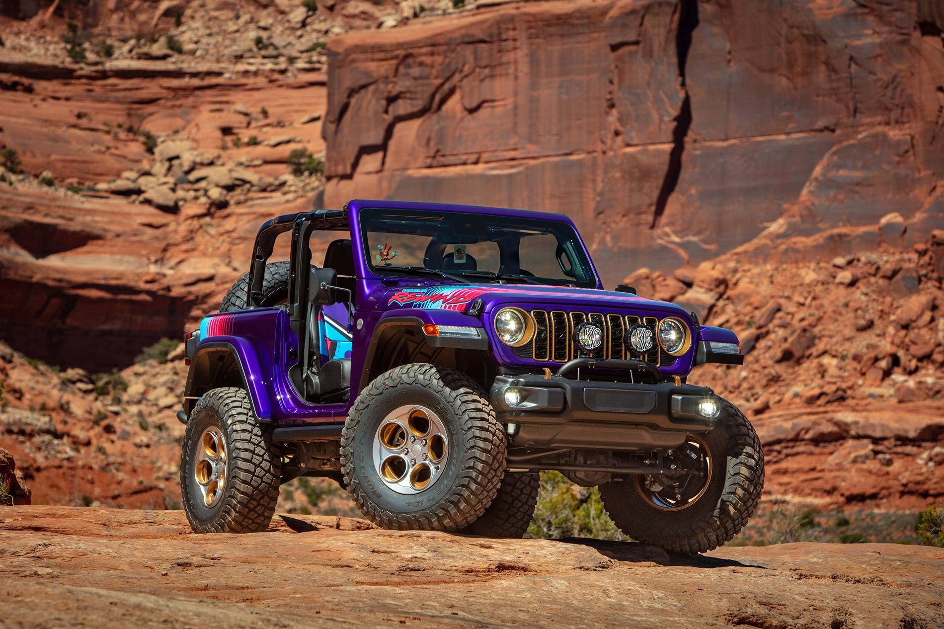Jeep Wrangler JL 2025 Easter Jeep Safari Concepts Unveiled CN025_031JP