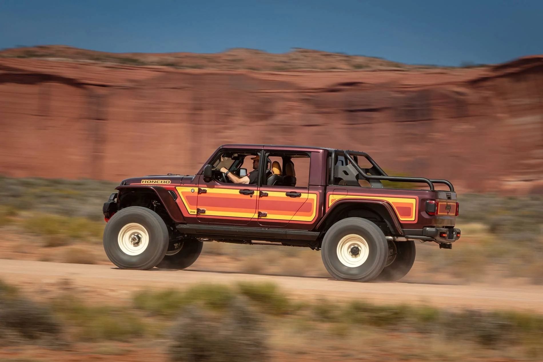 Jeep Wrangler JL 2025 Easter Jeep Safari Concepts Unveiled CN025_022MO
