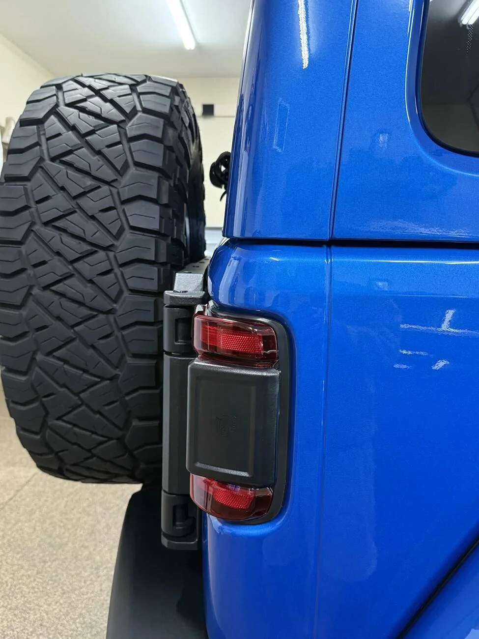 Jeep Wrangler JL Factory LED Taillight failure...what to replace it with? 1744457228124-6v