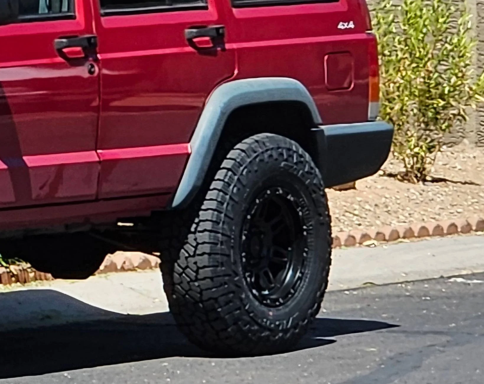 Jeep Wrangler JL Blacker fenders? 20250412_062907