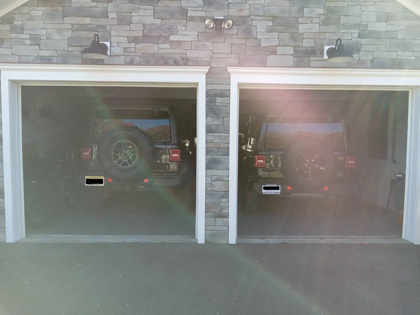 Jeep Wrangler JL Jeeps parking next to Jeeps... post yours! 22