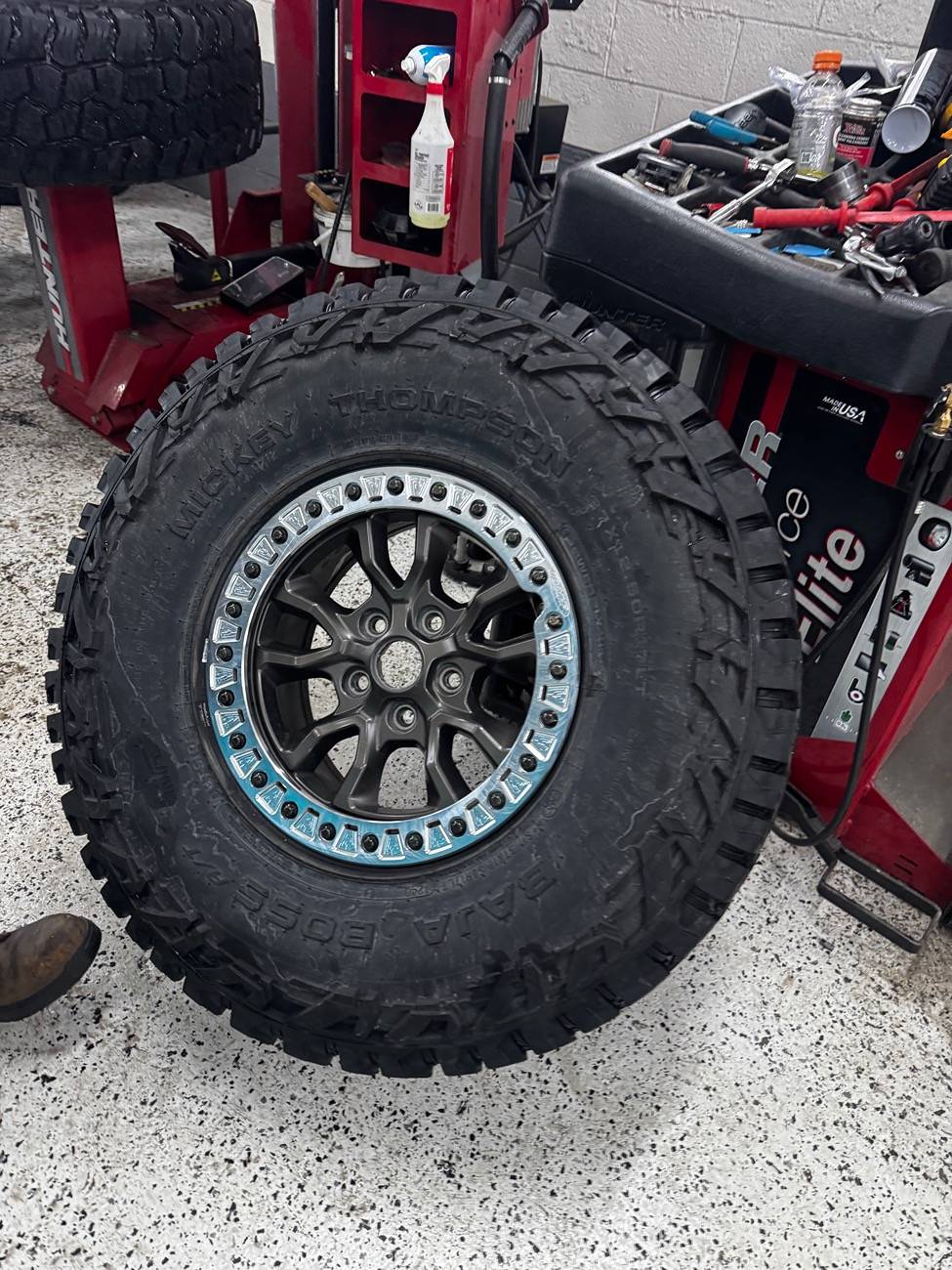 Jeep Wrangler JL Torque specs on xr bead locks IMG_3289