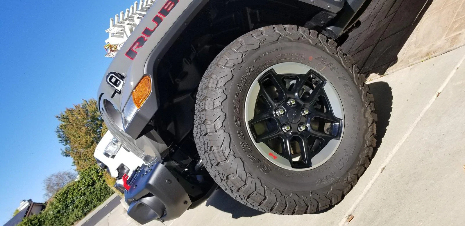 Jeep Wrangler JL Wheel Locks 20181013_104253