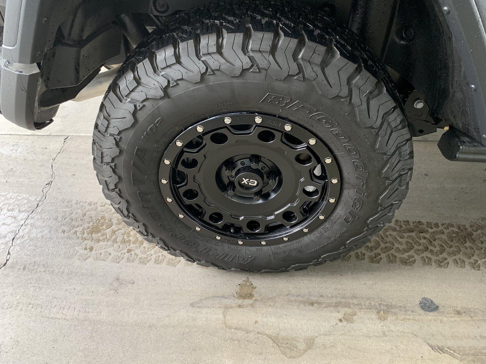 Jeep Wrangler JL KMC XD 129 holeshot 0C4D6E33-73AB-4964-ADDA-43E8294D0956