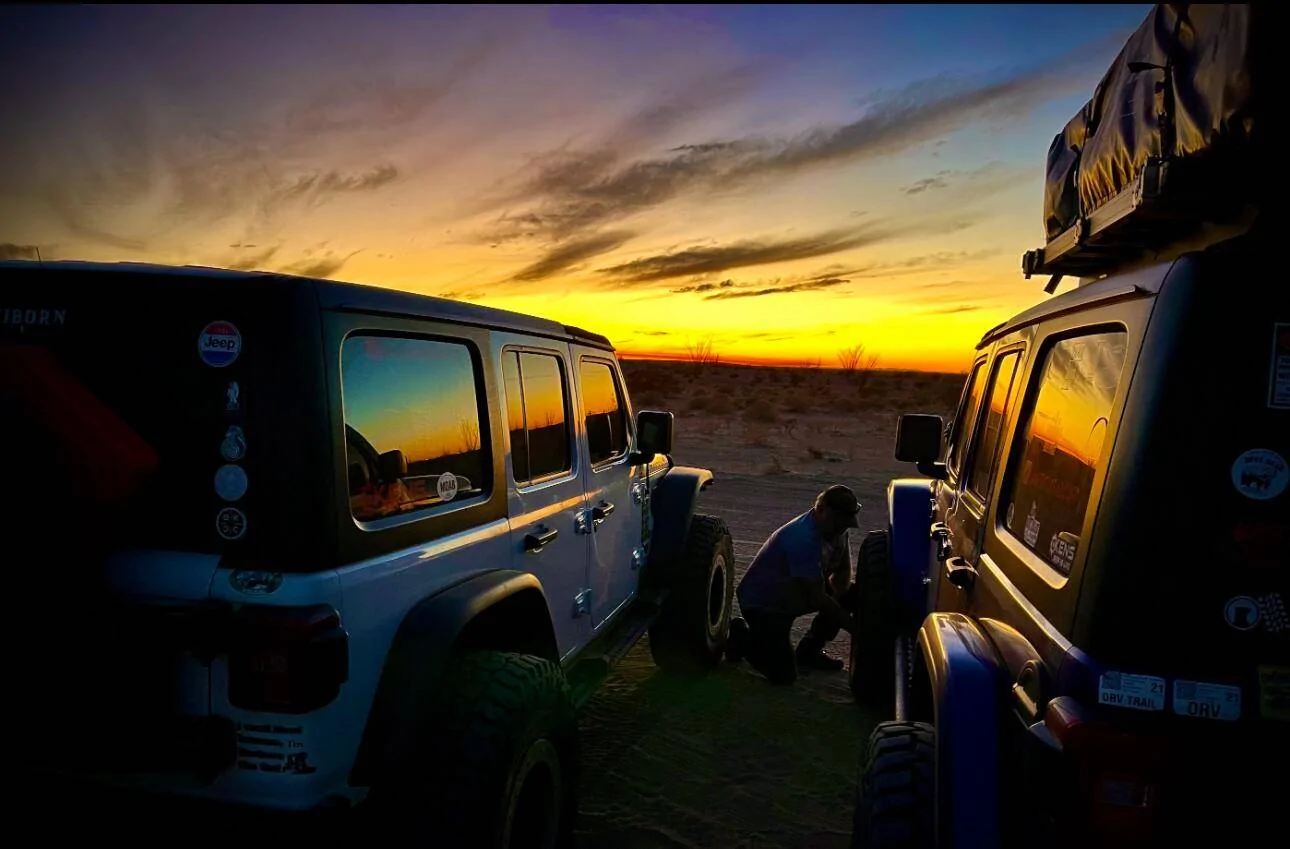 Jeep Wrangler JL Jeeps parking next to Jeeps... post yours! 1744741283331-sm